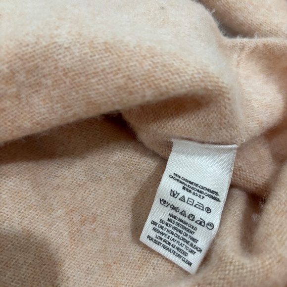 FREE PEOPLE CASHMERE SWEATER - Picture 7 of 12